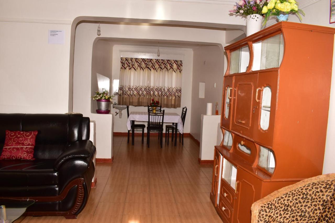 Salient Guest House Элдорет Экстерьер фото