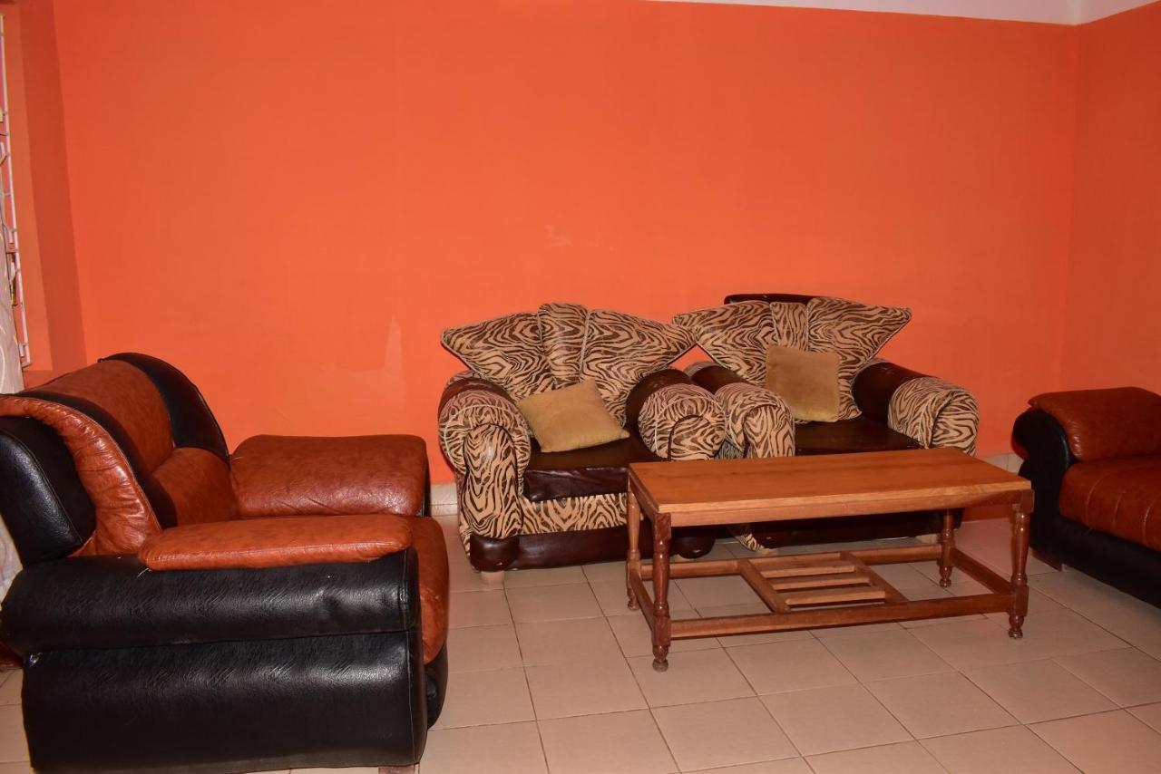 Salient Guest House Элдорет Экстерьер фото