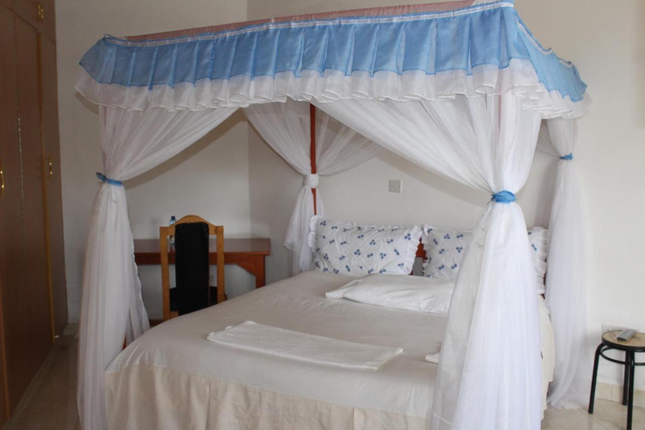Salient Guest House Элдорет Экстерьер фото