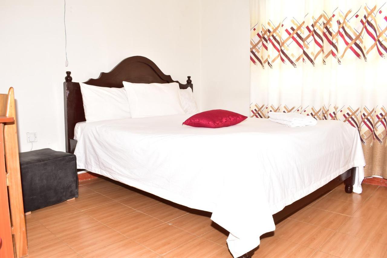 Salient Guest House Элдорет Экстерьер фото