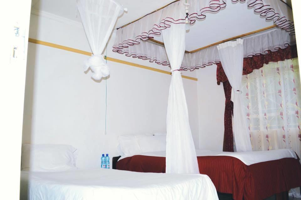 Salient Guest House Элдорет Экстерьер фото