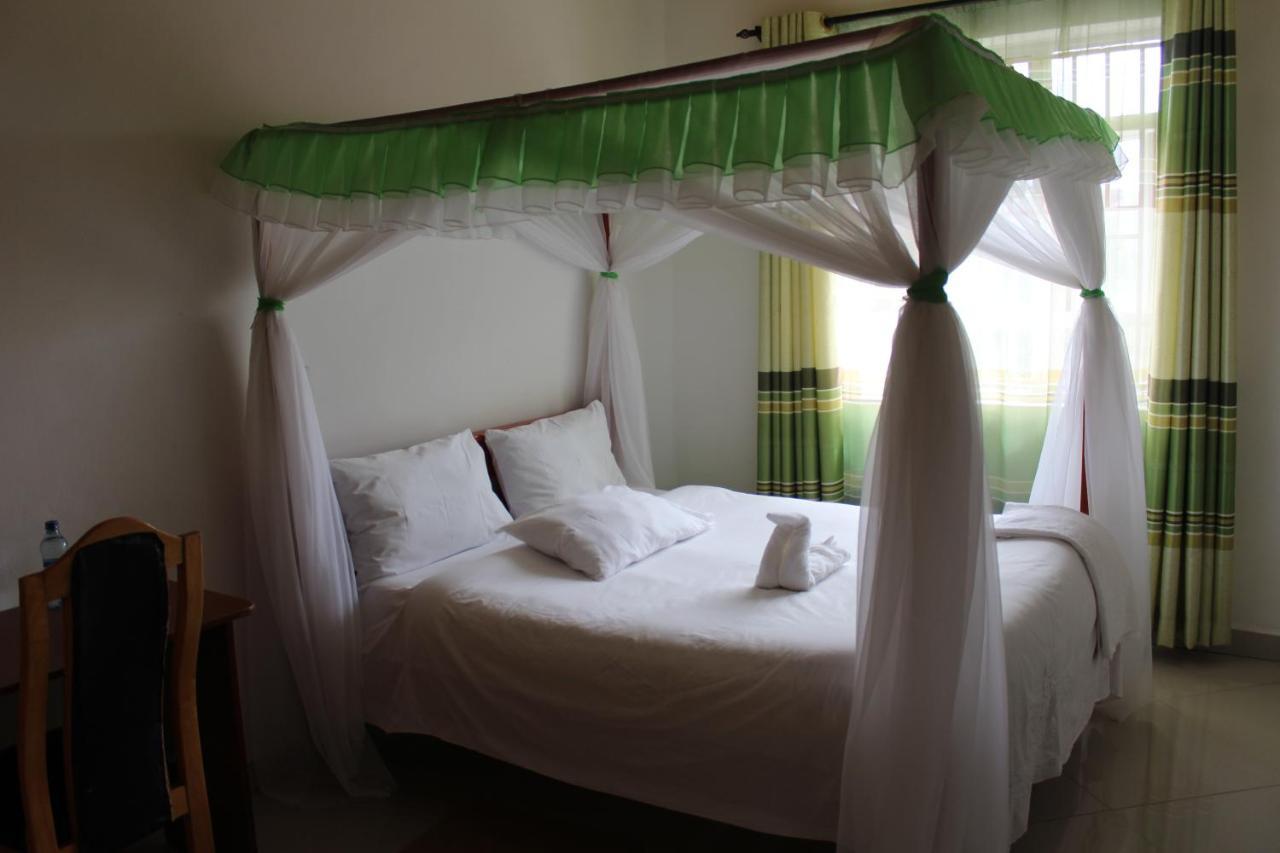 Salient Guest House Элдорет Экстерьер фото